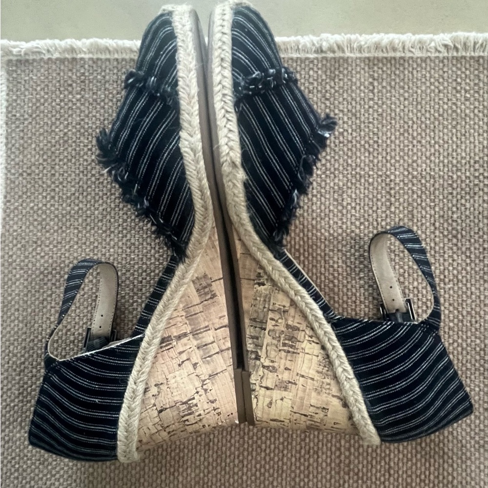 Life Stride Black Pinstripe Fringed Ankle-Strap Sandals